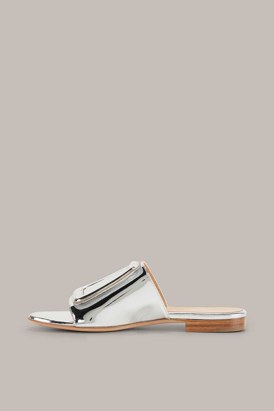 Windsor Slides Aus Kalbnappaleder By Un Tzer In Silber Schuhe