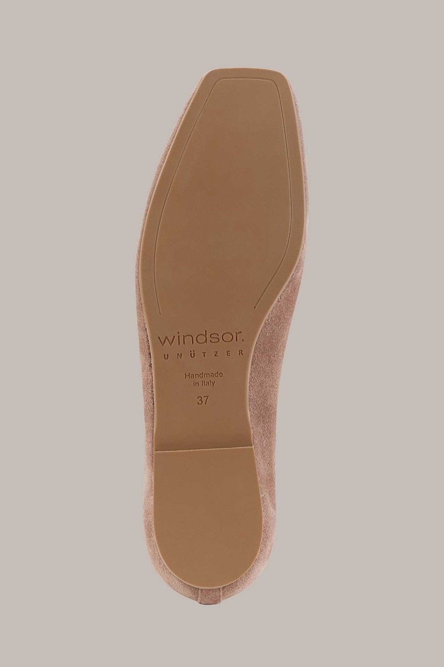 Windsor Ballerina Aus Ziegenveloursleder By Un Tzer In Taupe Schuhe